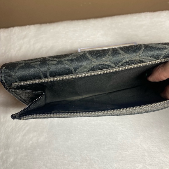 GUC Vintage Coach Signature Pleated Long Wallet Teal/Black - Picture 2 of 8